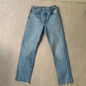 Levis 501 High Rise Straight Ankle Length Jeans